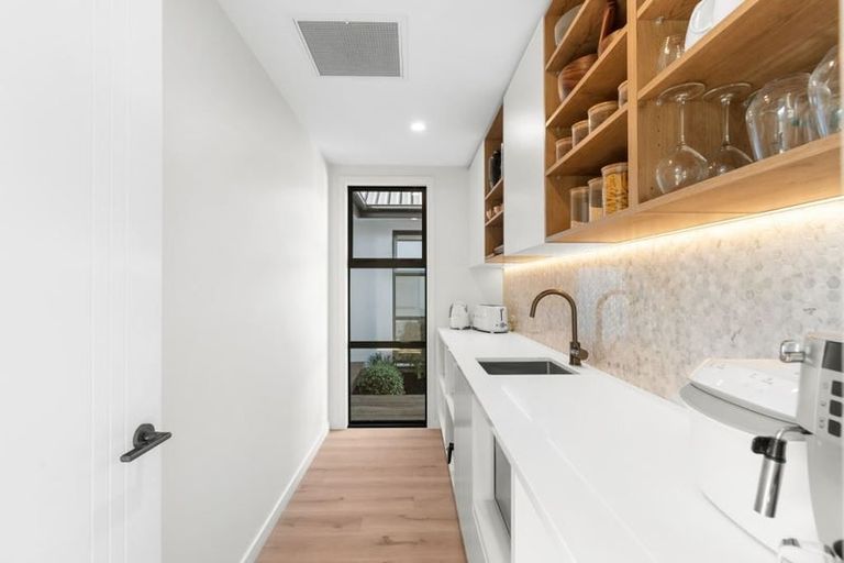 Photo of property in 9 Guardsman Place, Prebbleton, 7604