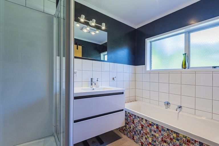 Photo of property in 82 Finlayson Road, Matarau, Whangarei, 0176