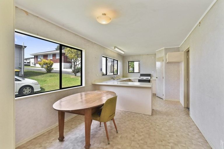 Photo of property in 2/7 Duke Street, Papakura, 2110