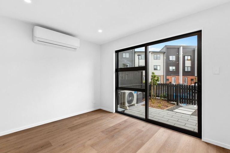 Photo of property in 14 Selo Street, Glen Eden, Auckland, 0602