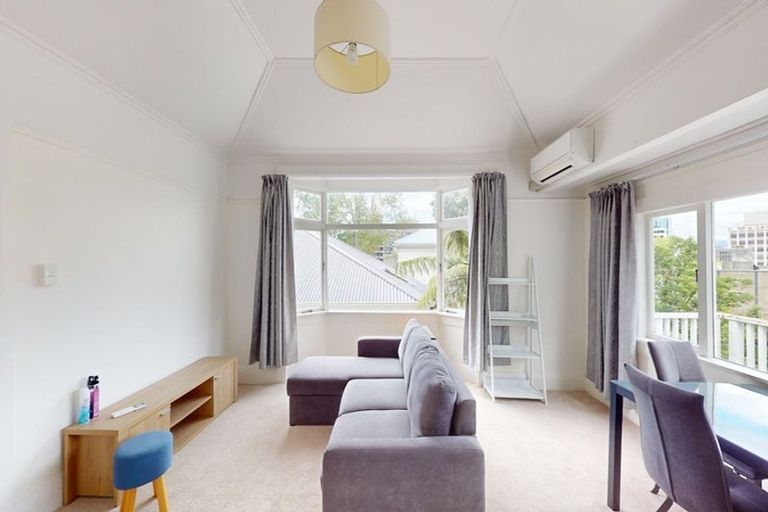 Photo of property in 51 Aurora Terrace, Kelburn, Wellington, 6012