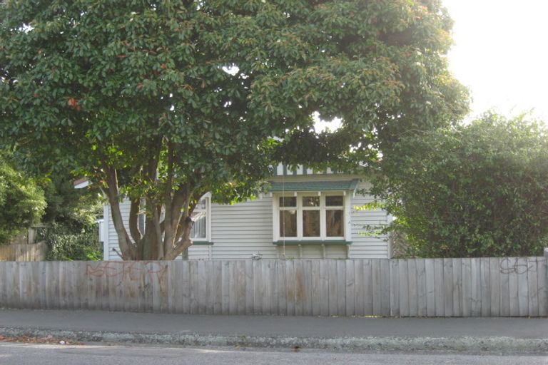 Photo of property in 243 Wilsons Road, Waltham, Christchurch, 8023