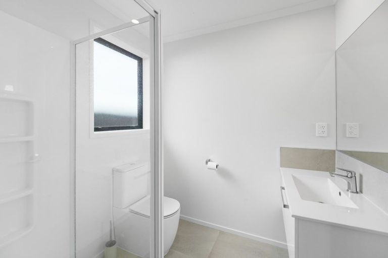 Photo of property in 22 Pioneer Crescent, Omokoroa, 3114