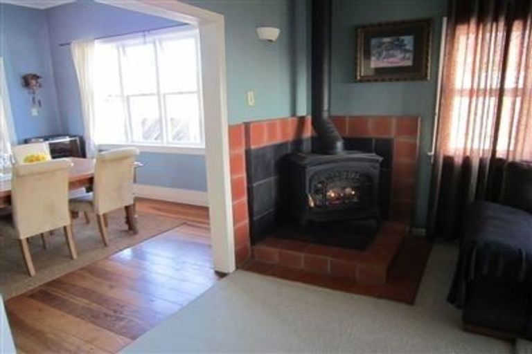 Photo of property in 2/59 Aramoana Avenue, Devonport, Auckland, 0624