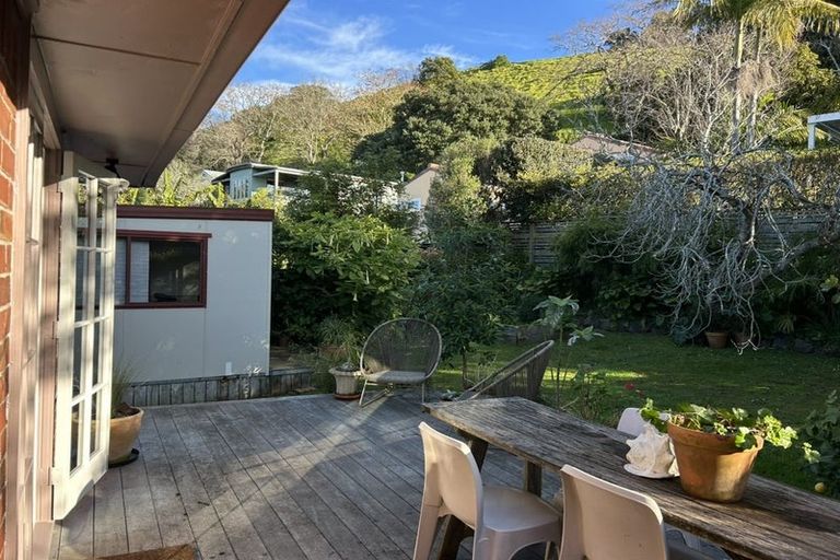 Photo of property in 2/65 Church Street, Devonport, Auckland, 0624