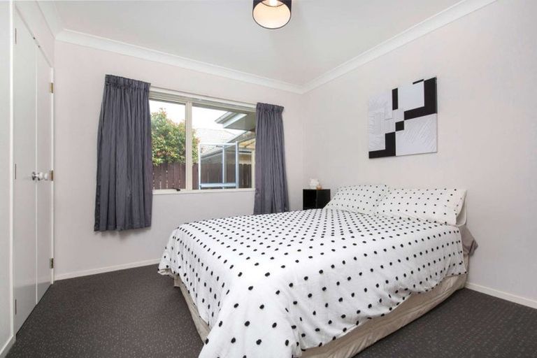 Photo of property in 40 Millhouse Drive, Northpark, Auckland, 2013