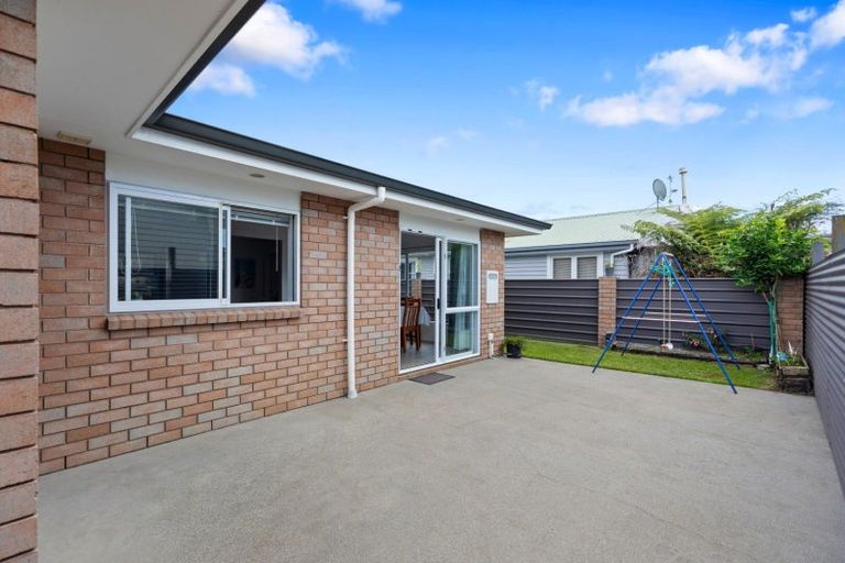Photo of property in 61c Queen Road, Bellevue, Tauranga, 3110