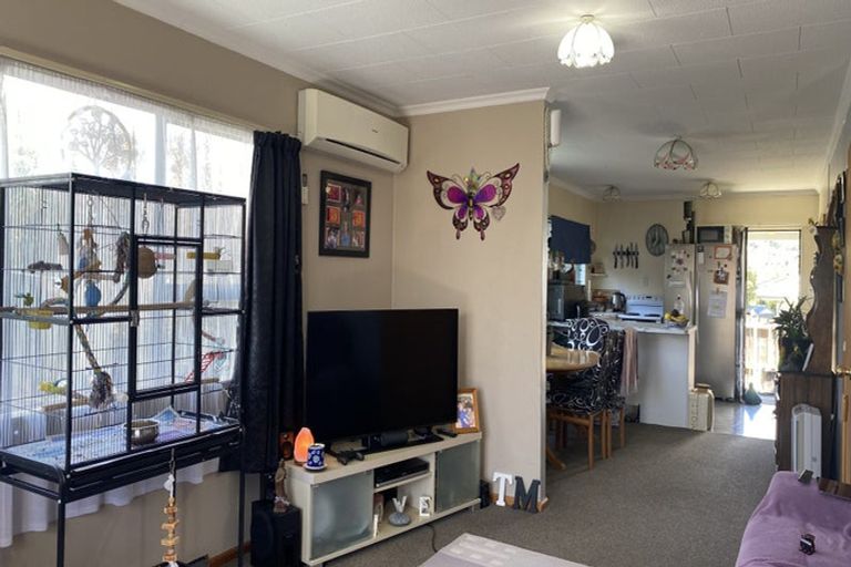 Photo of property in 1/118 Parkers Road, Tahunanui, Nelson, 7011