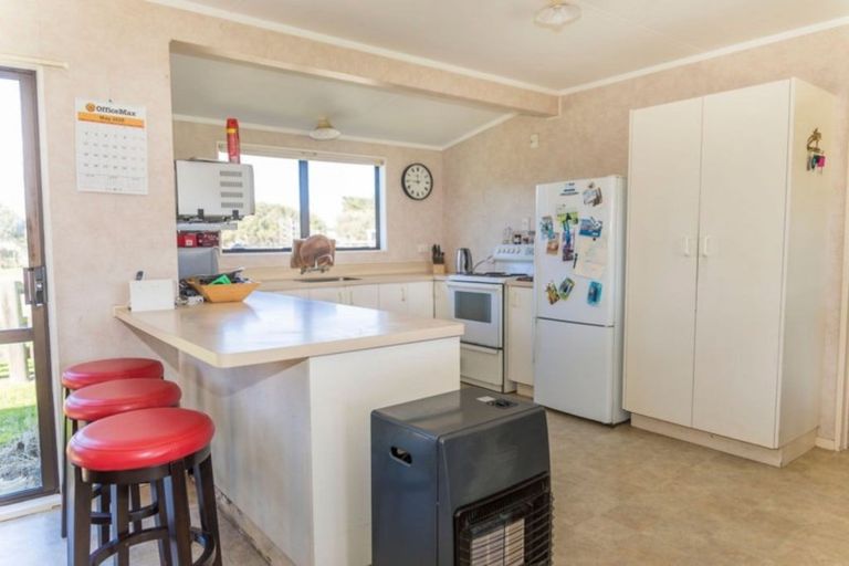 Photo of property in 11 Tipapakuku Road, Dannevirke, 4930