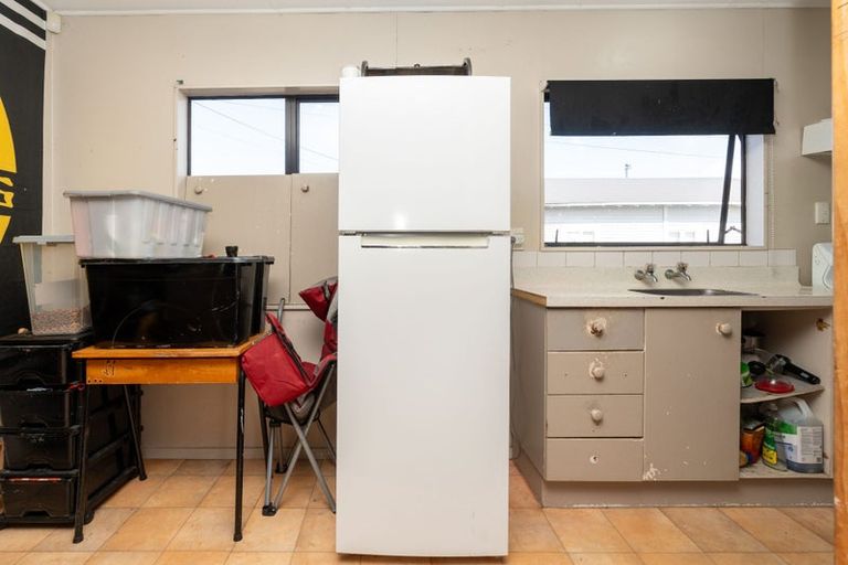 Photo of property in 10a Breckons Avenue, Nawton, Hamilton, 3200