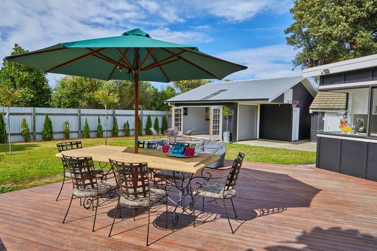 Photo of property in 14 Kuku Street, Te Awanga, 4102