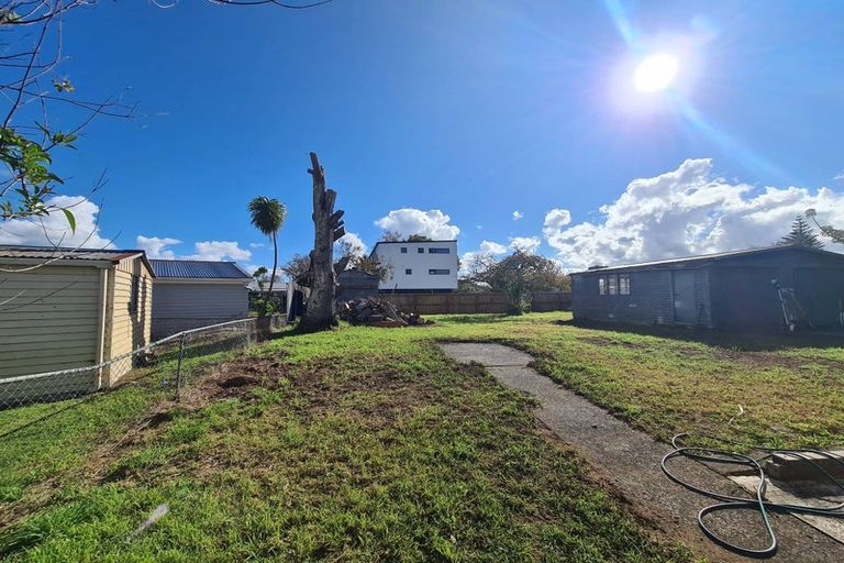 Photo of property in 36c Lincoln Road, Henderson, Auckland, 0610