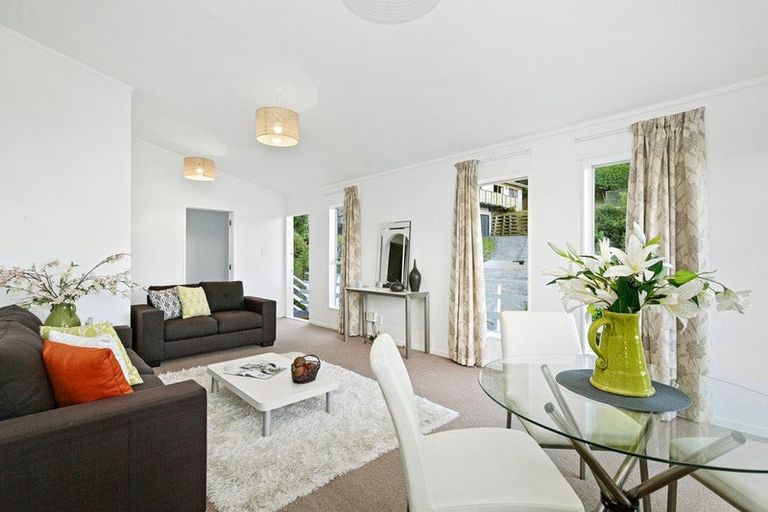 Photo of property in 24 Fyvie Avenue, Tawa, Wellington, 5028