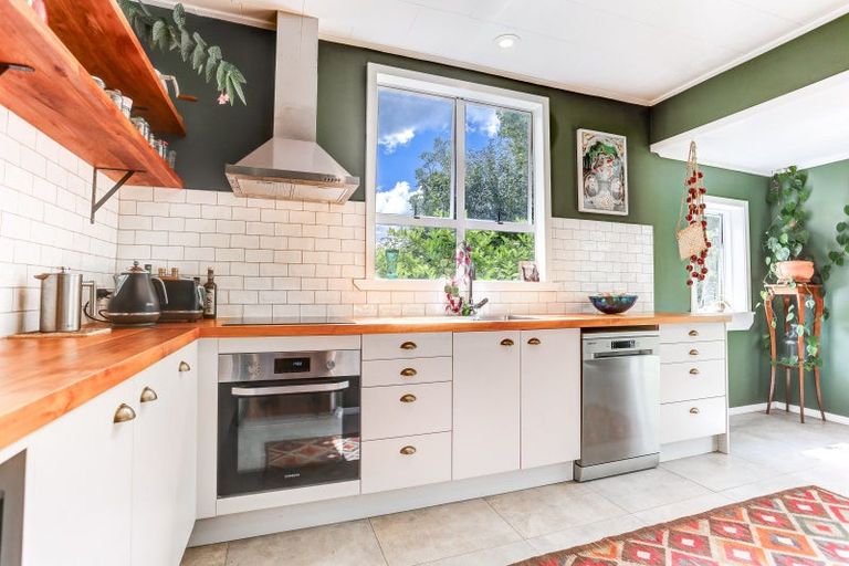 Photo of property in 408 Kaiwhaiki Road, Kaiwhaiki, Whanganui, 4575