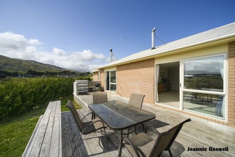 Photo of property in 83 Williams Road, Tokomaru, Palmerston North, 4474