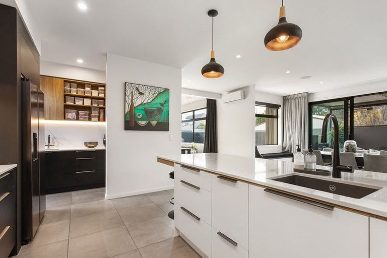 Photo of property in 122a Clyde Road, Ilam, Christchurch, 8041