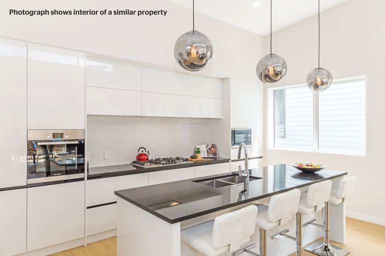 Photo of property in 41 Ascension Crescent, Orewa, 0931