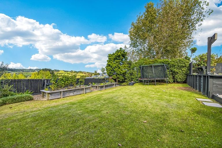 Photo of property in 29 Brigitte View, Snells Beach, 0920