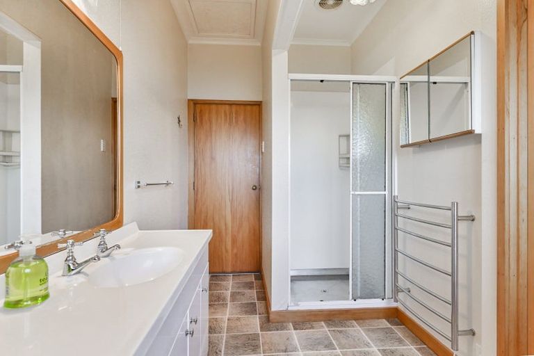 Photo of property in 39 Main Rd Clive, Clive, 4102