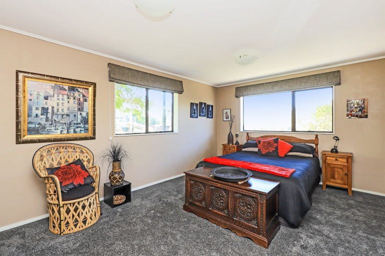 Photo of property in 83 Churchill Drive, Taradale, Napier, 4112