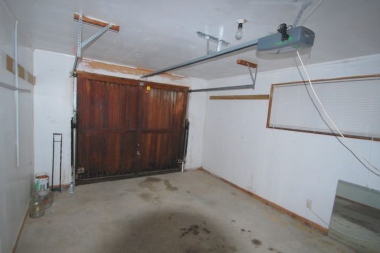 Photo of property in 38 Gaya Grove, Ngaio, Wellington, 6035