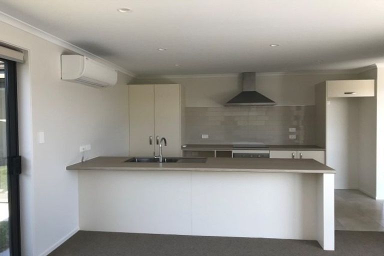 Photo of property in 5 Cascade Way, Omokoroa, 3114