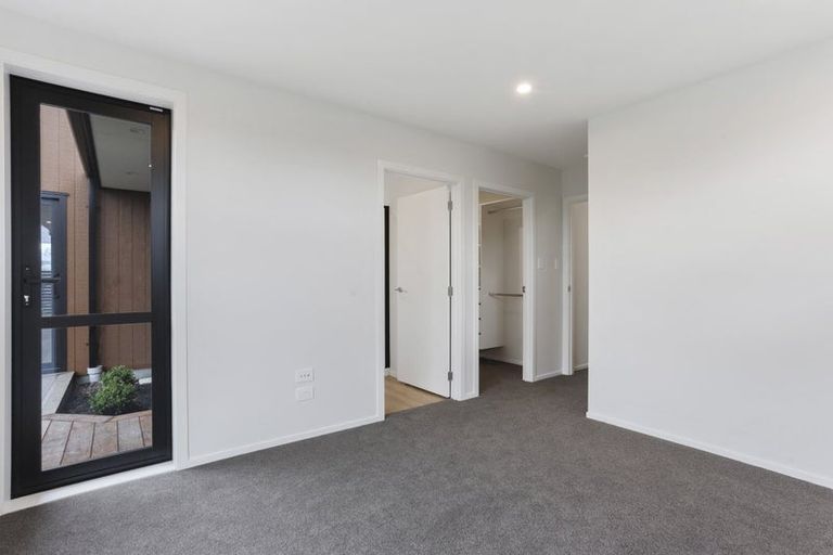 Photo of property in 10 Inch Crescent, Rangiora, 7400