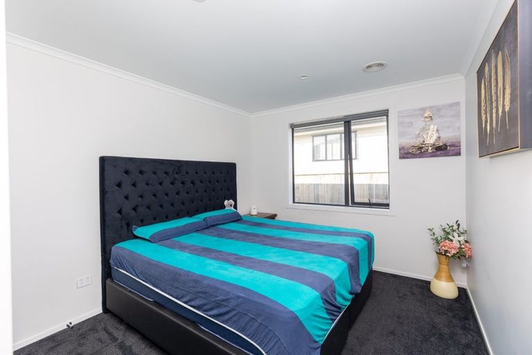 Photo of property in 111 Melksham Drive, Churton Park, Wellington, 6037