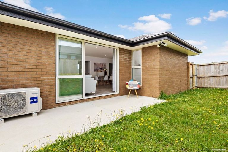 Photo of property in 96 Hillpark Drive, Pokeno, 2402