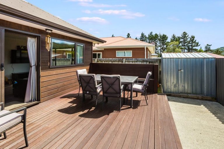 Photo of property in 13 Woodland Grove, Wainuiomata, Lower Hutt, 5014