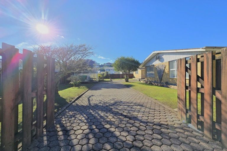 Photo of property in 1 Bonar Drive, Hokitika, 7810