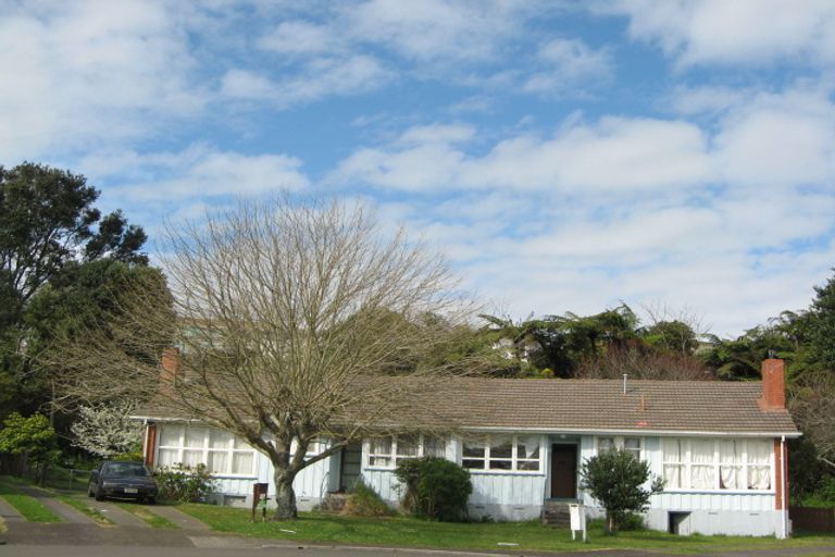 Photo of property in 19-21 Marton Place, Marfell, New Plymouth, 4310