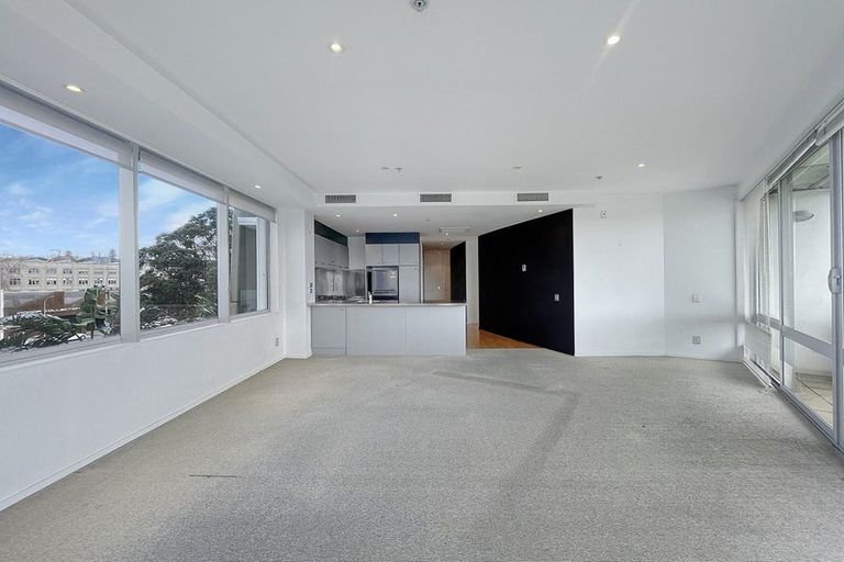 Photo of property in New Mirage, 306/86 The Strand, Parnell, Auckland, 1010