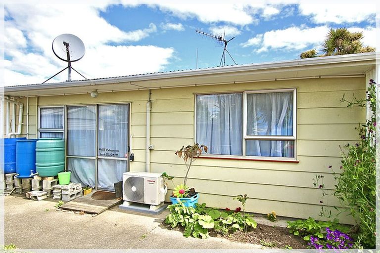 Photo of property in 33b Johnston Street, Foxton, 4814