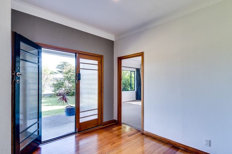 Photo of property in 23 Anzac Avenue, Onekawa, Napier, 4110