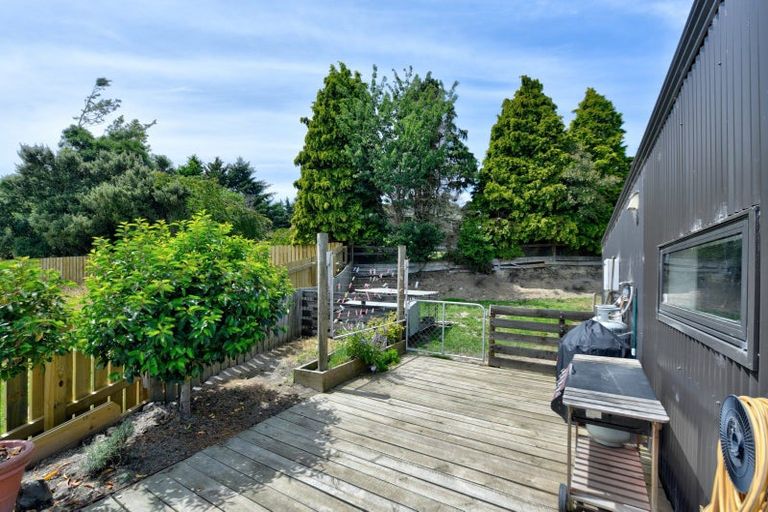 Photo of property in 24 Walker Street, East Gore, Gore, 9710