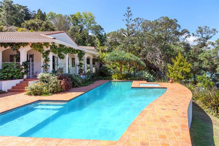 Photo of property in 835 Wyuna Bay Road, Wyuna Bay, Coromandel, 3581