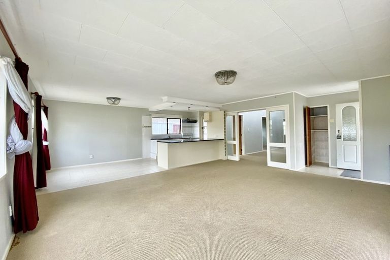 Photo of property in 109 Everglade Drive, Totara Heights, Auckland, 2105