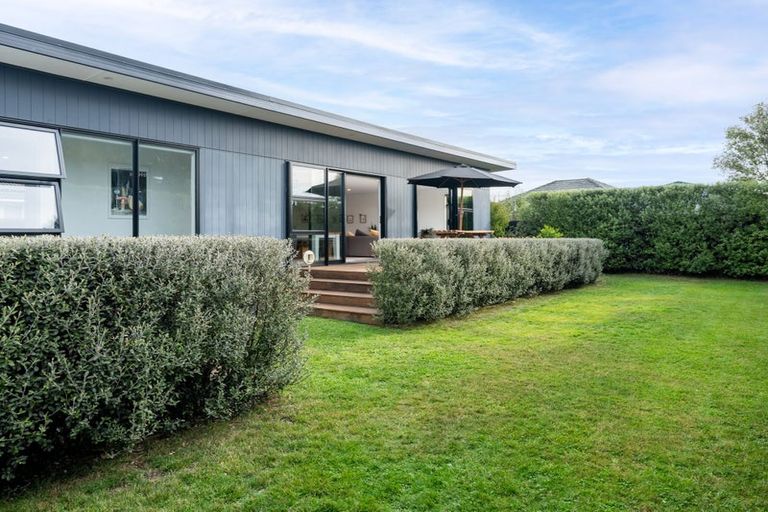 Photo of property in 7a Bideford Place, Dallington, Christchurch, 8061