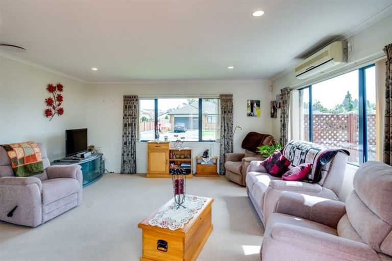 Photo of property in 120 Ascot Avenue, Taradale, Napier, 4112