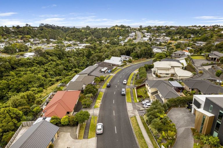 Photo of property in 203 Heta Road, Merrilands, New Plymouth, 4312