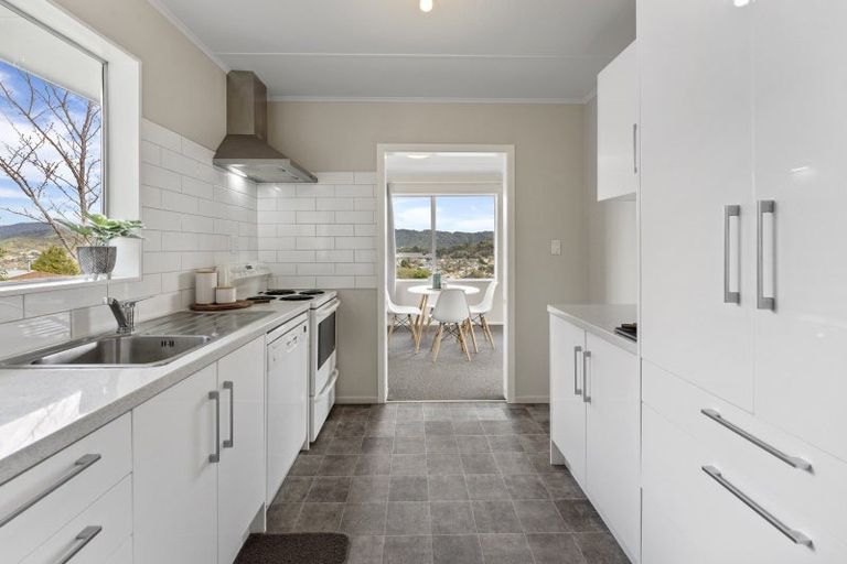 Photo of property in 16 Tyrone Grove, Wainuiomata, Lower Hutt, 5014