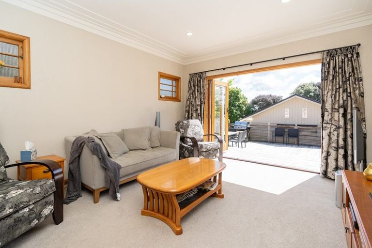 Photo of property in 10 Mansel Avenue, Hillcrest, Hamilton, 3216