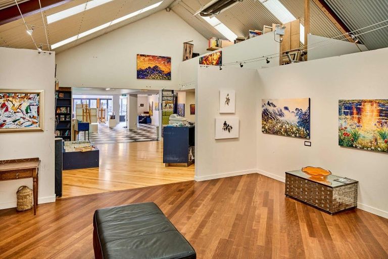 Photo of property in 61 Simmental Crescent, Somerville, Auckland, 2014