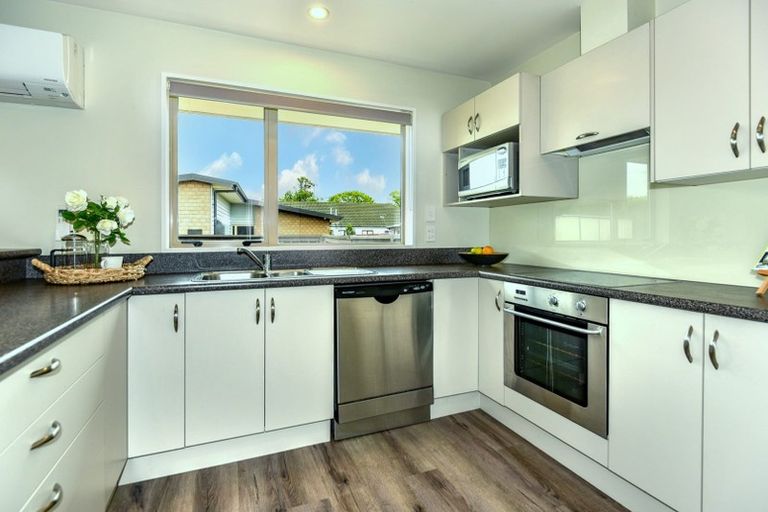 Photo of property in 19 Mosquito Place, Wigram, Christchurch, 8042