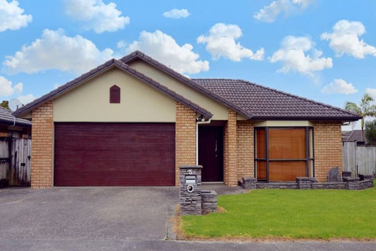 Photo of property in 5 Duntrune Road, Flat Bush, Auckland, 2016
