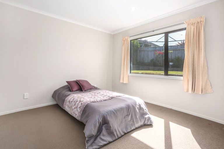 Photo of property in 25 Kaimai Place, Aotea, Porirua, 5024