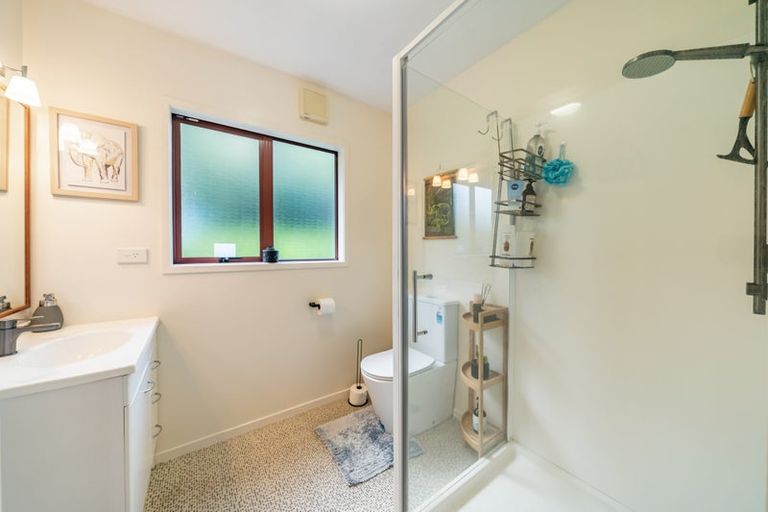 Photo of property in 26 Omapere Street, Waitangirua, Porirua, 5024