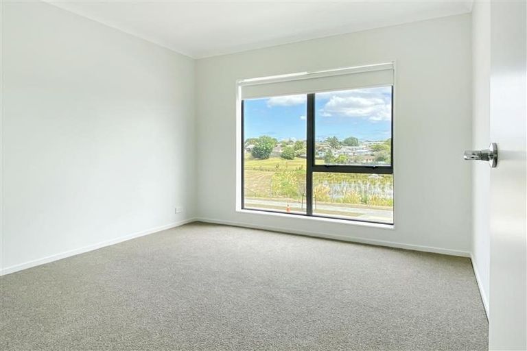 Photo of property in 94 Te Napi Drive, Takanini, 2112