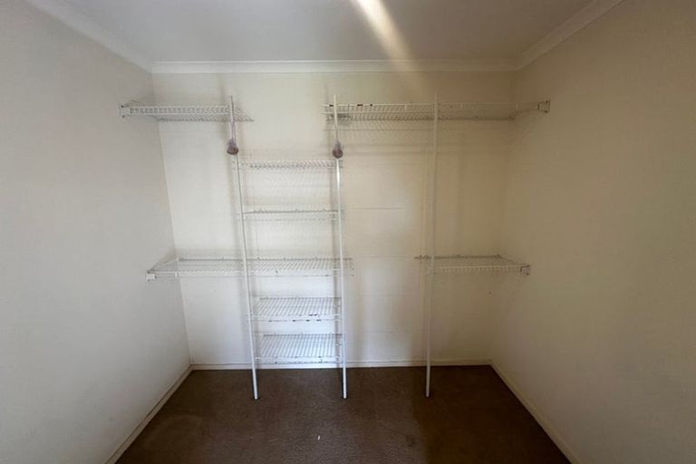 Photo of property in 14 Shankill Place, East Tamaki, Auckland, 2013